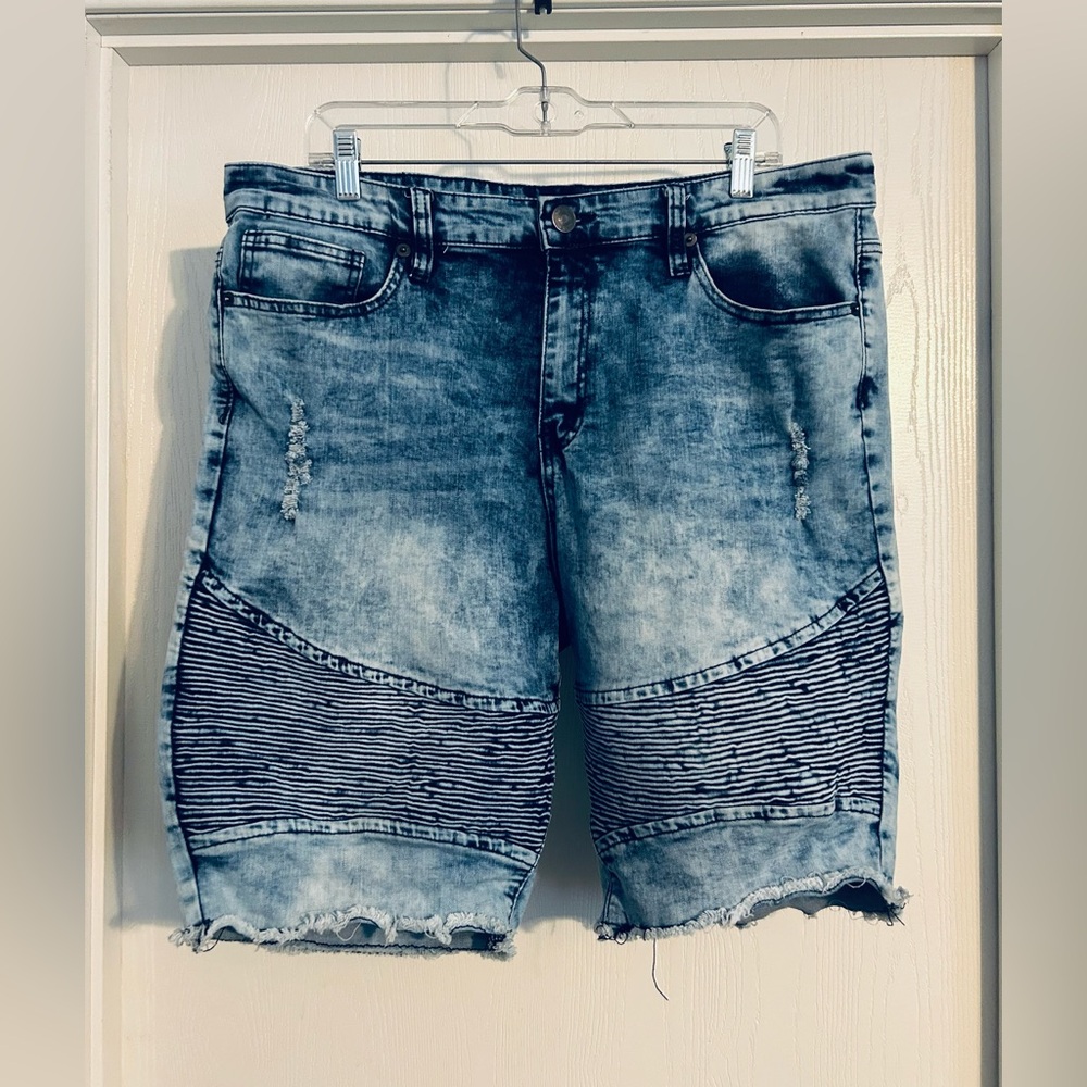 Rue21 | Blue and Black Men's Shorts | Size 36